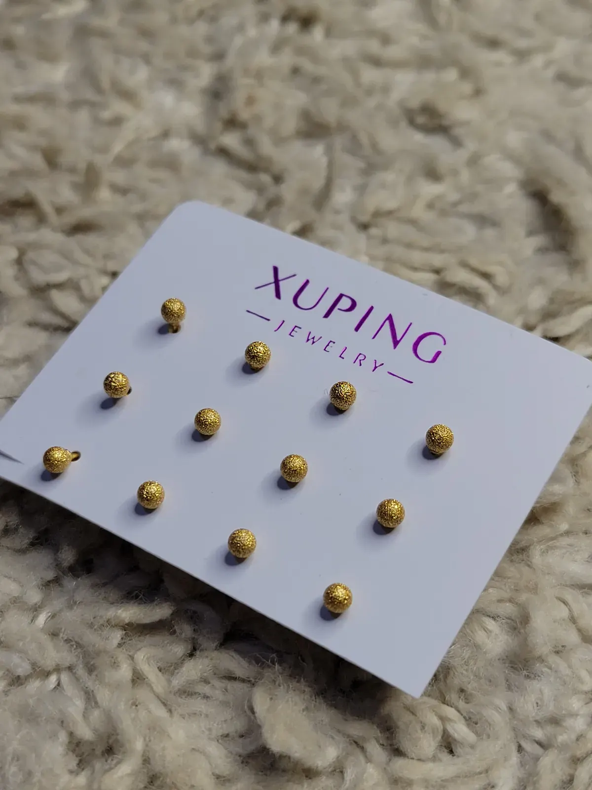 Gold Bead Stud Set