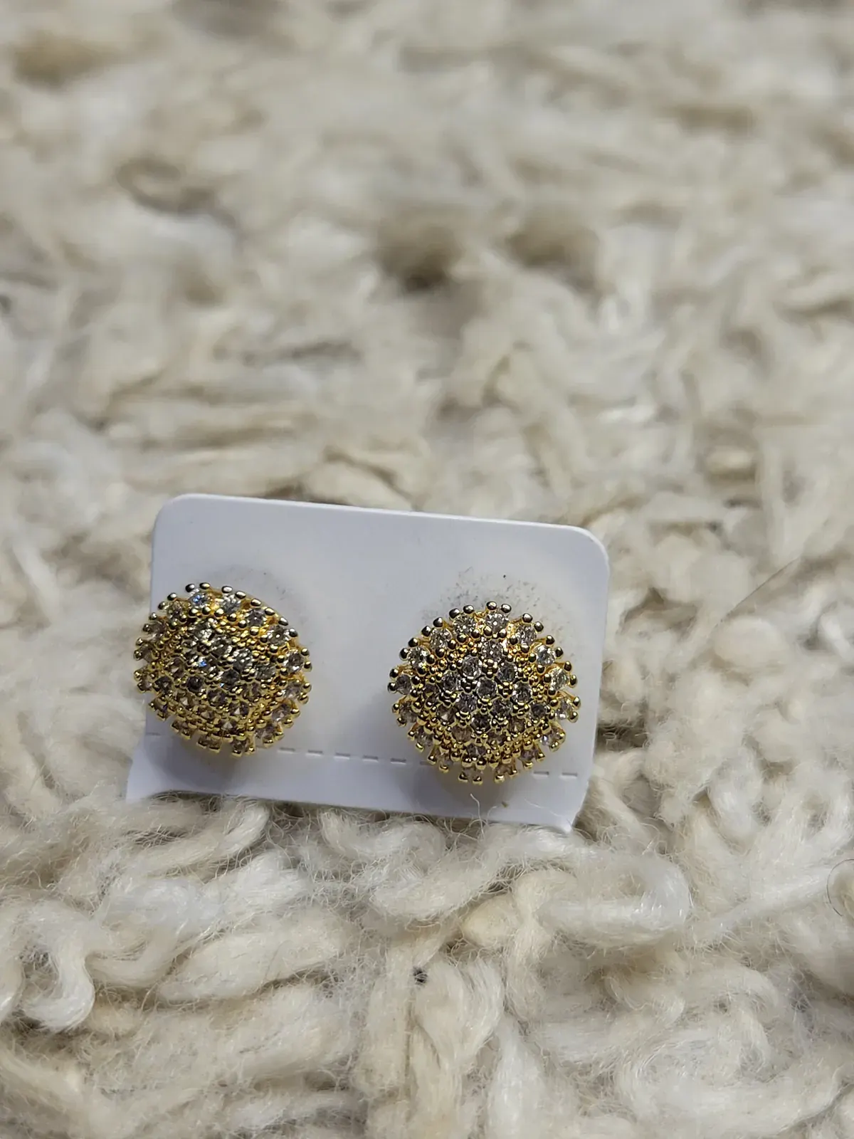 Pavé Dome Studs
